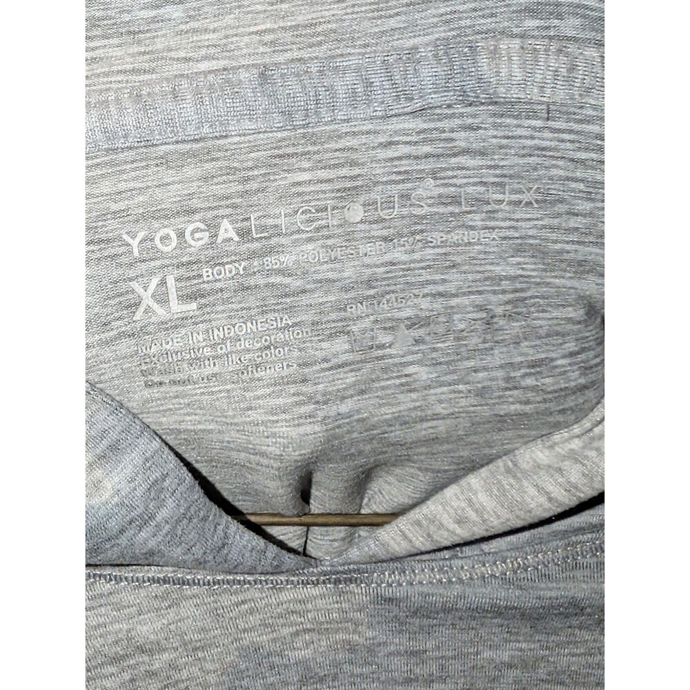 Yogalicious Lux Womens XL Hoodie Jacket Gray White Camo with Thumb Holes NWT - Picture 5 of 10
